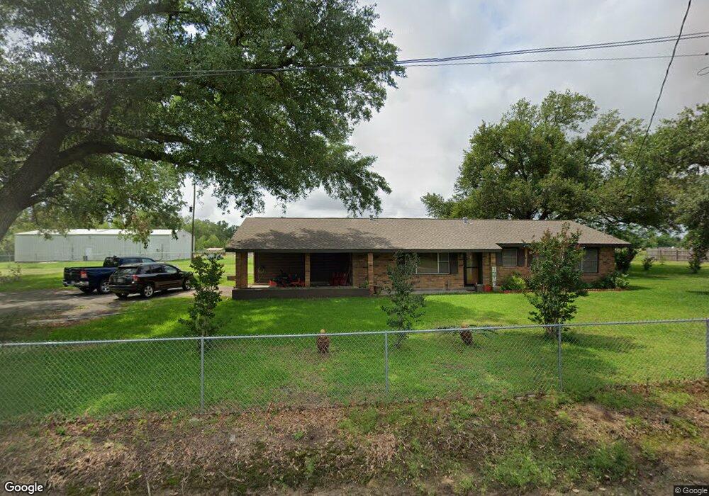 820 Topsy Rd, Lake Charles, LA 70607 - photo 1