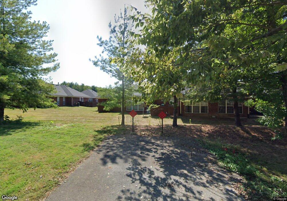 8819 Shobe Ln, Louisville, KY 40228 - photo 1