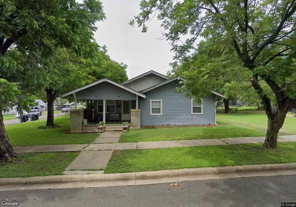 559 10th Ave NW, Ardmore, OK 73401 - photo 1