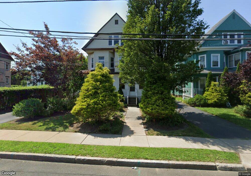 11 Burton St, Hartford, CT 06112 - photo 1