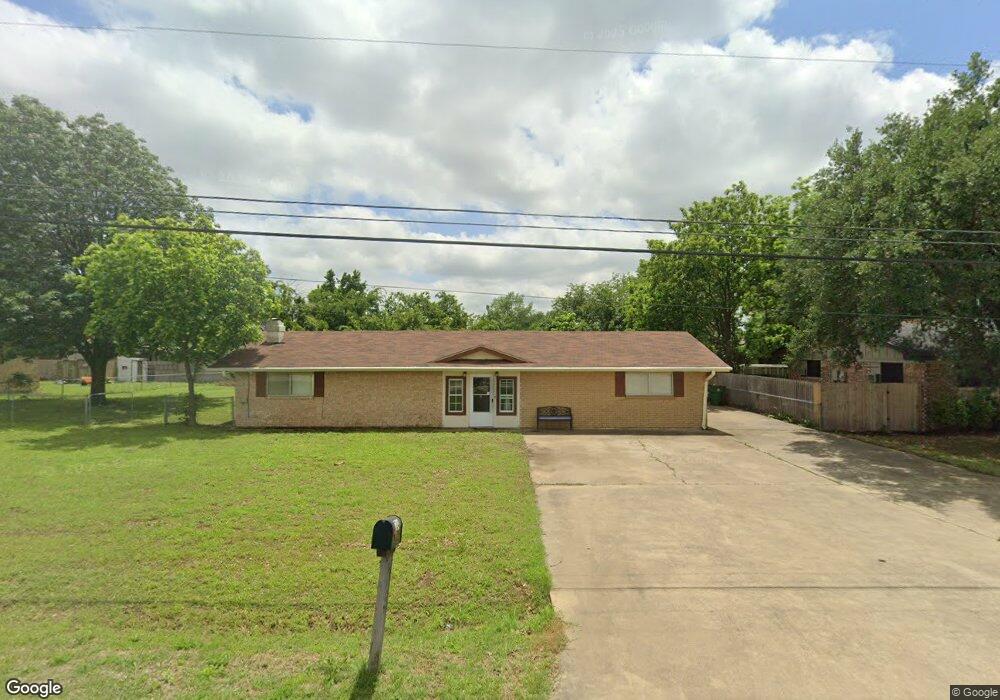 704 Stadium Dr, Joshua, TX 76058 - photo 1