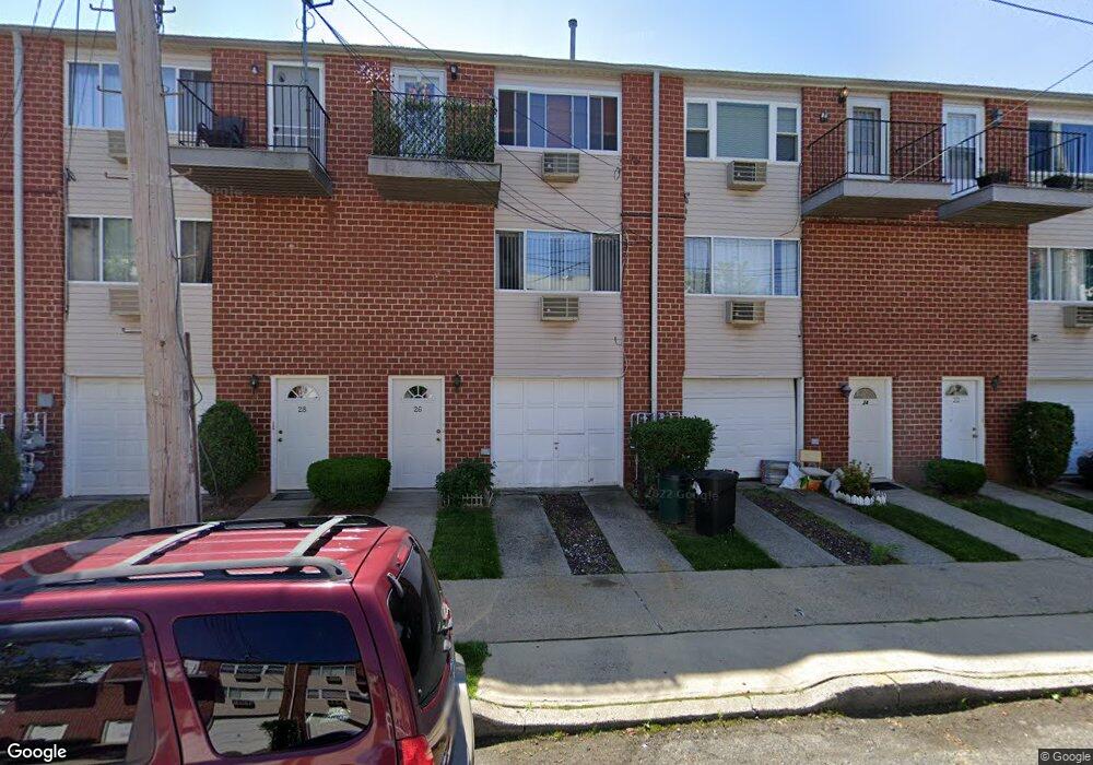 26 Francine Ct unit 104A, Staten Island, NY 10306 - photo 1