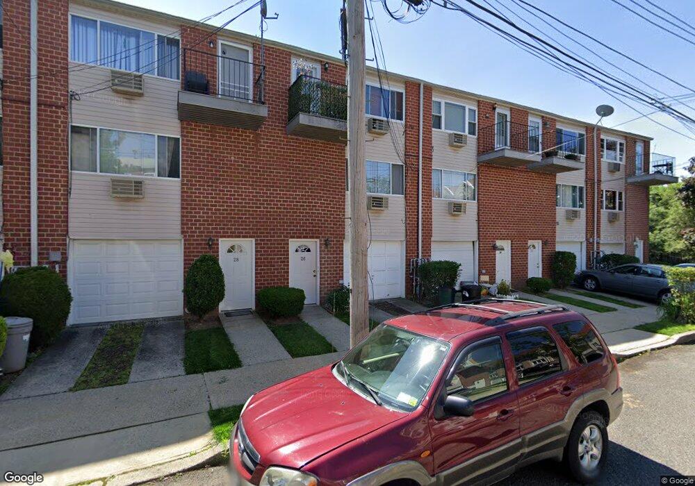 26 Francine Ct unit A, Staten Island, NY 10306 - photo 1