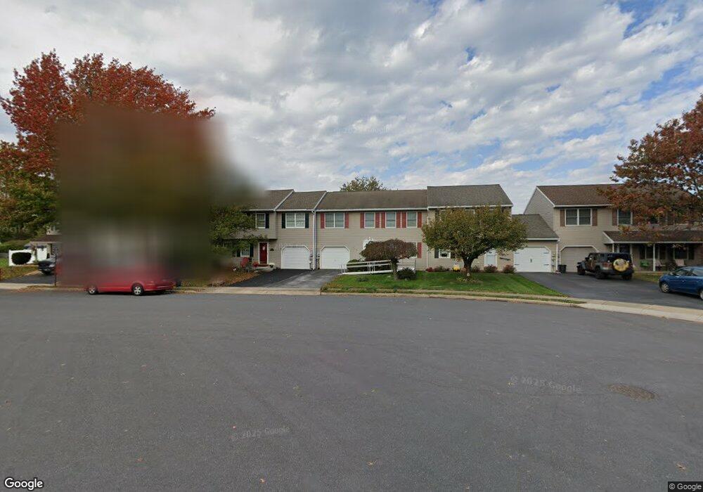 258 Forest Cir, Palmyra, PA 17078 - photo 1