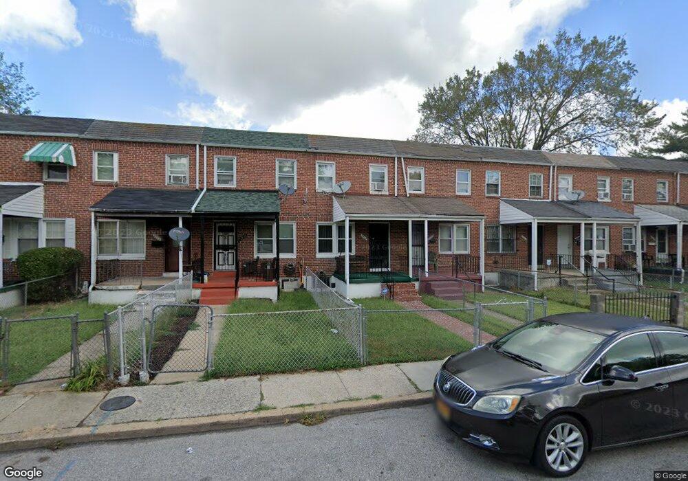 2928 Edgecombe Cir N, Baltimore, MD 21215 - photo 1