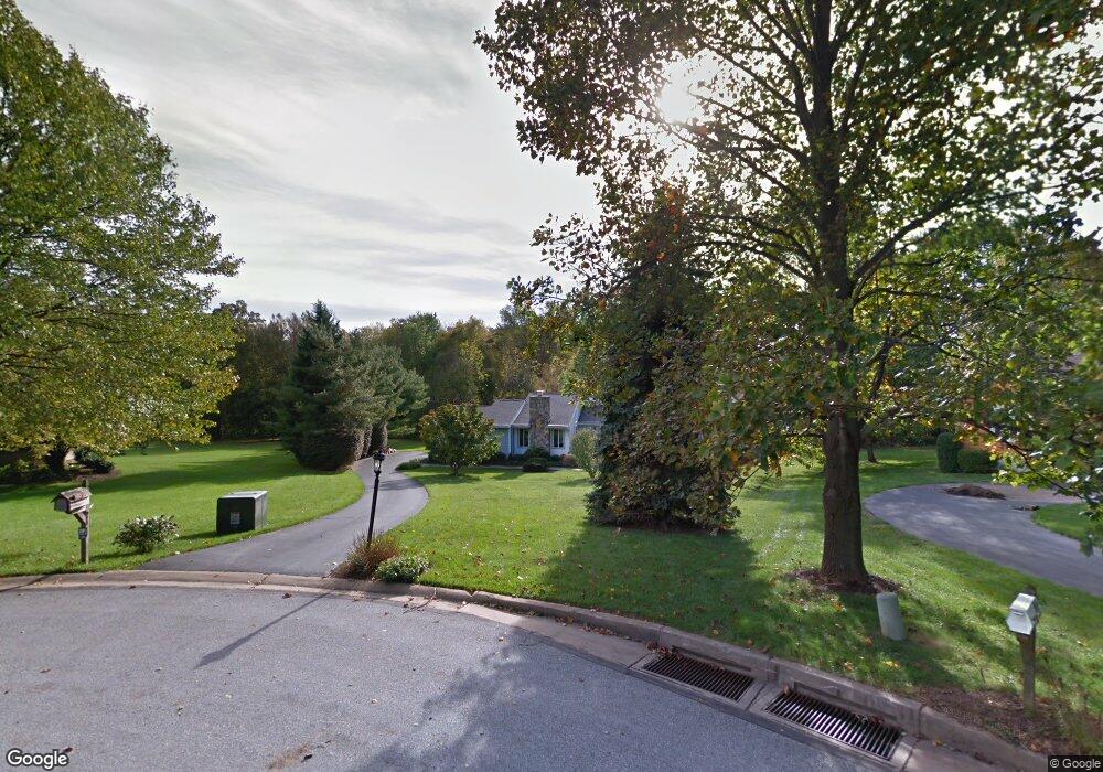 942 Aronimink Dr, Malvern, PA 19355 - photo 1