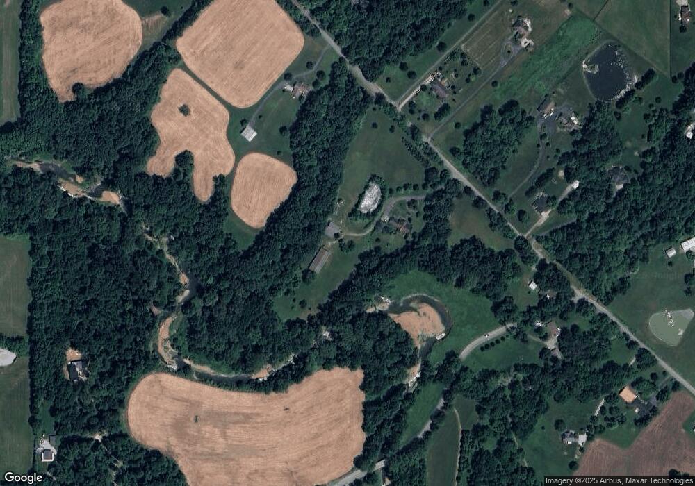 7233 Old Vincennes Rd, Floyds Knobs, IN 47119 - photo 1