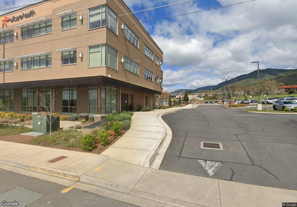 1701 NE 7th St, Grants Pass, OR 97526 - photo 1