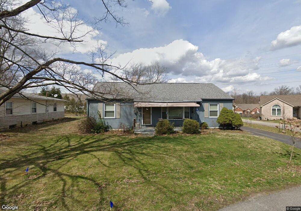 1564 Meadow Ln, New Albany, IN 47150 - photo 1