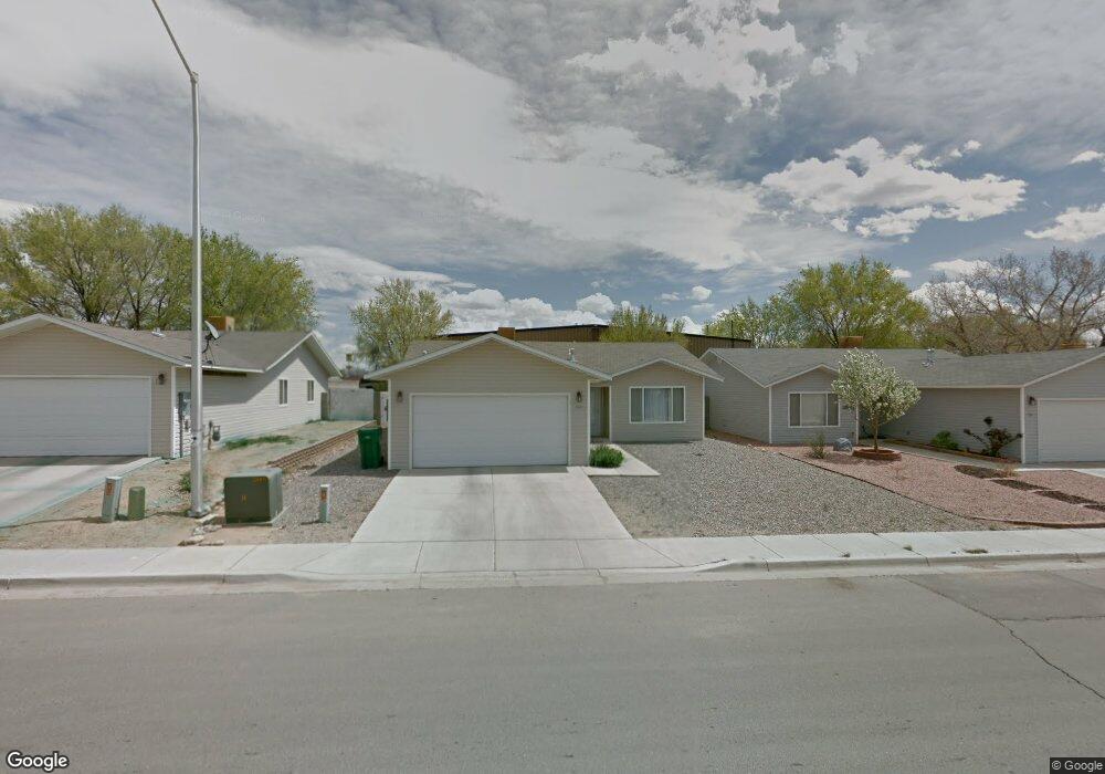 200 Valle Vista Dr, Farmington, NM 87401 - photo 1