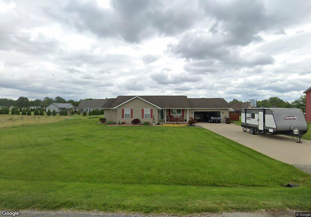 707 N John F. Kennedy Ave, Loogootee, IN 47553 - photo 1