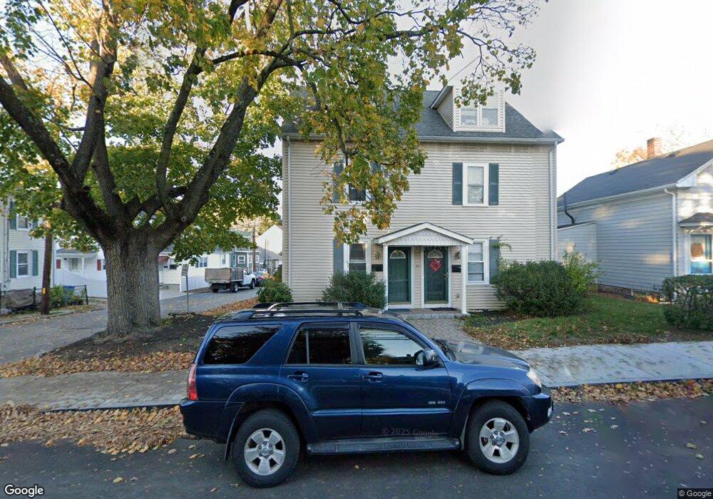 60 Calvary St unit 2        60, Waltham, MA 02453 - photo 1