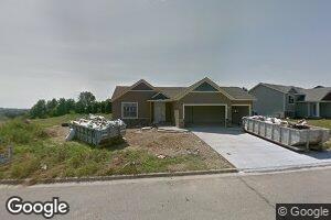 875 Golfview Ave, Zumbrota, MN 55992