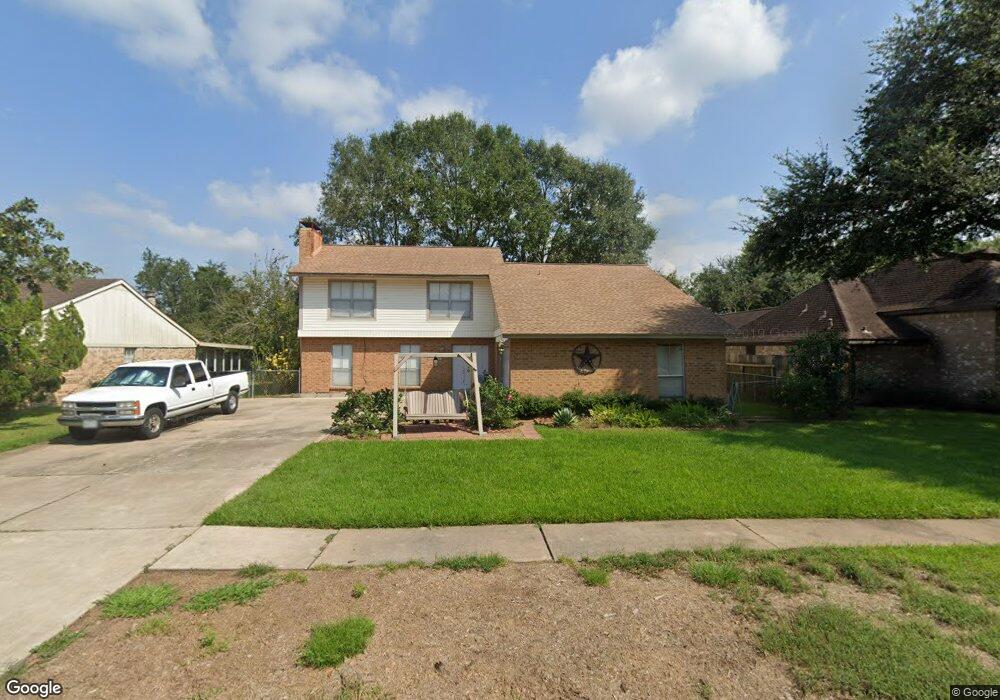 415 Gleneagles Dr, Friendswood, TX 77546 - photo 1