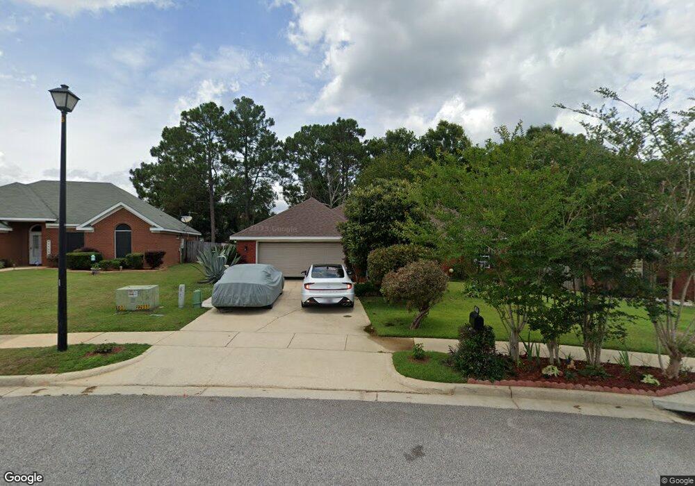 1475 Peyton Dr E, Mobile, AL 36695 - photo 1