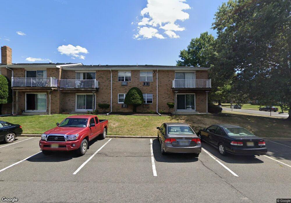 39 Garden View Terrace unit 16, East Windsor, NJ 08520 - photo 1