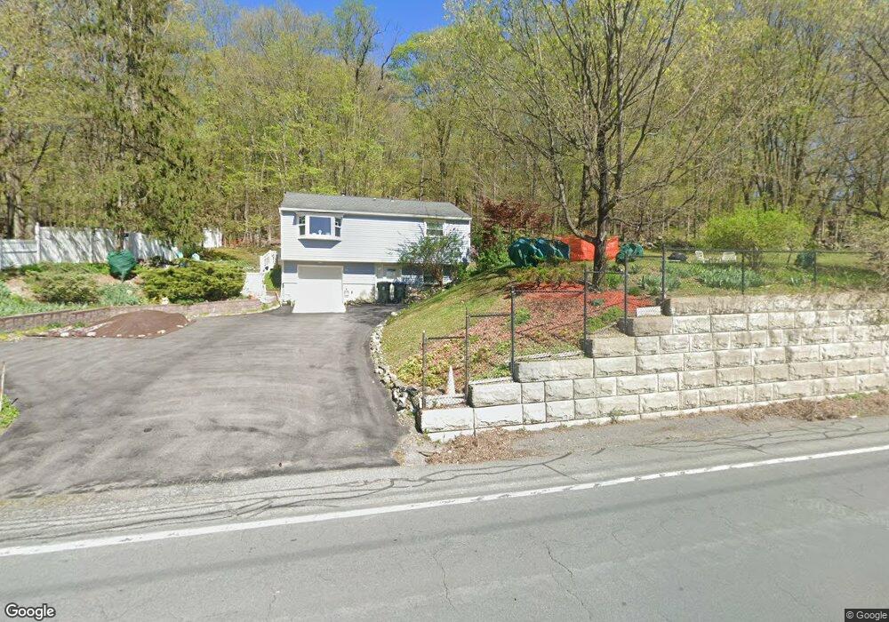 201 Laroe Rd, Chester, NY 10918 - photo 1