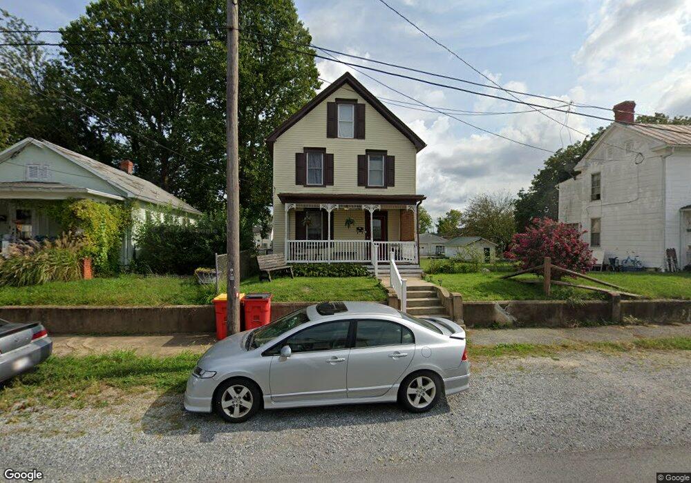 113 W 7th Ave, Ranson, WV 25438 - photo 1