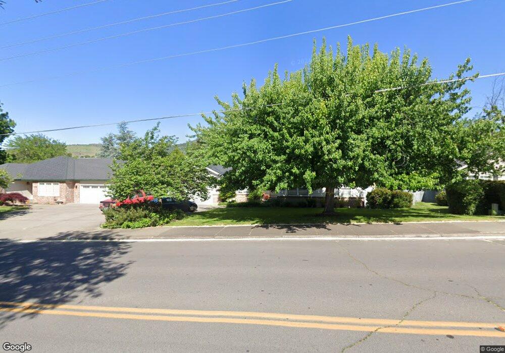 1168 Brookdale Ave, Medford, OR 97504 - photo 1