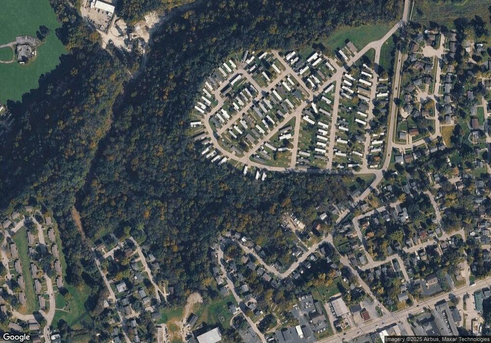 306 Debbie Dr, Frankfort, KY 40601 - photo 1