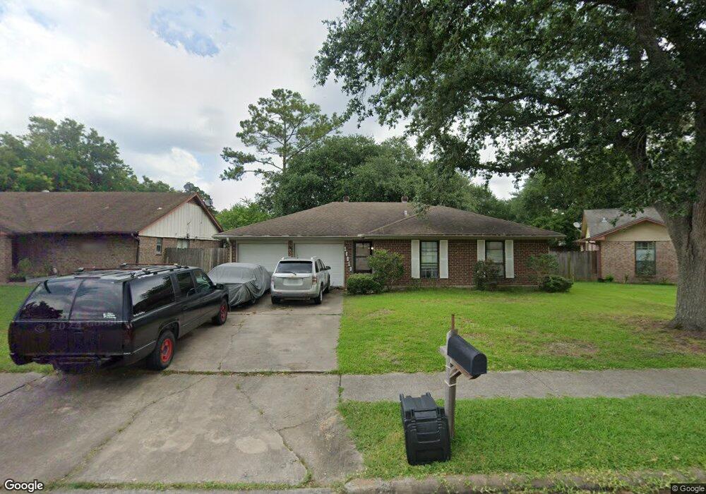 16619 Hibiscus Ln, Friendswood, TX 77546 - photo 1