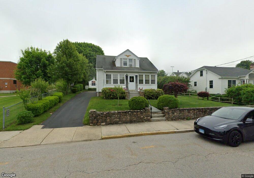 11 Highland Ave, Westerly, RI 02891 - photo 1