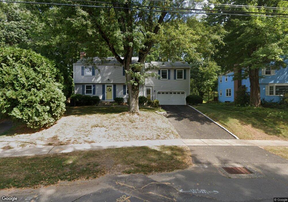 30 Walton Dr, West Hartford, CT 06107 - photo 1