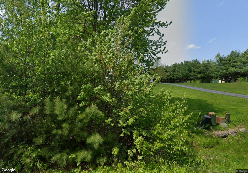 31 Sullivan Farm Dr, Rochester, NH 03868 - photo 1