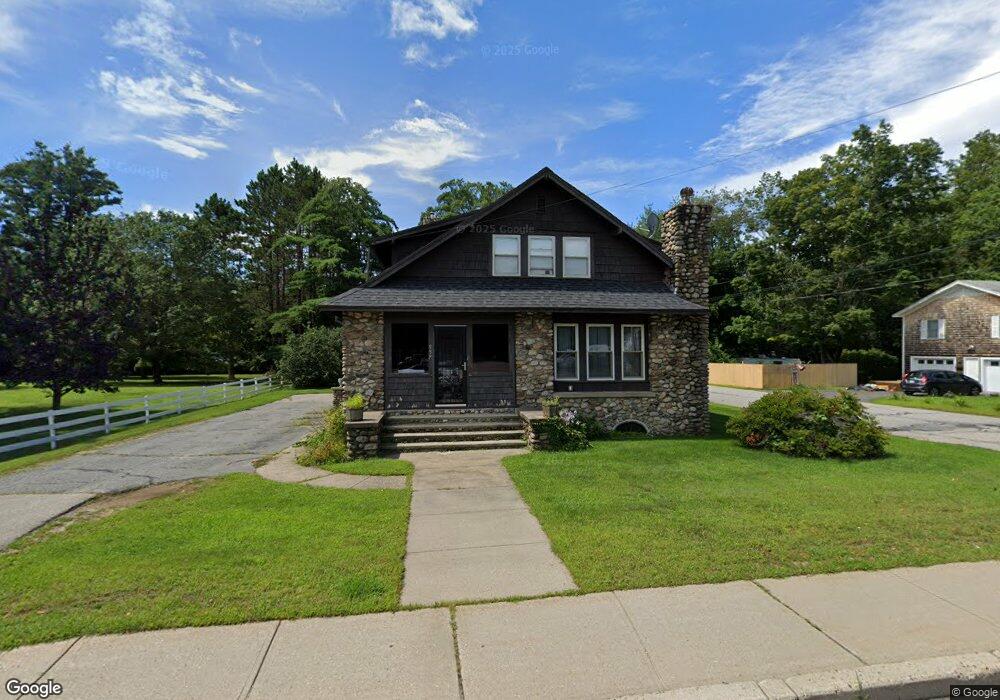 557 Main St, Springvale, ME 04083 - photo 1