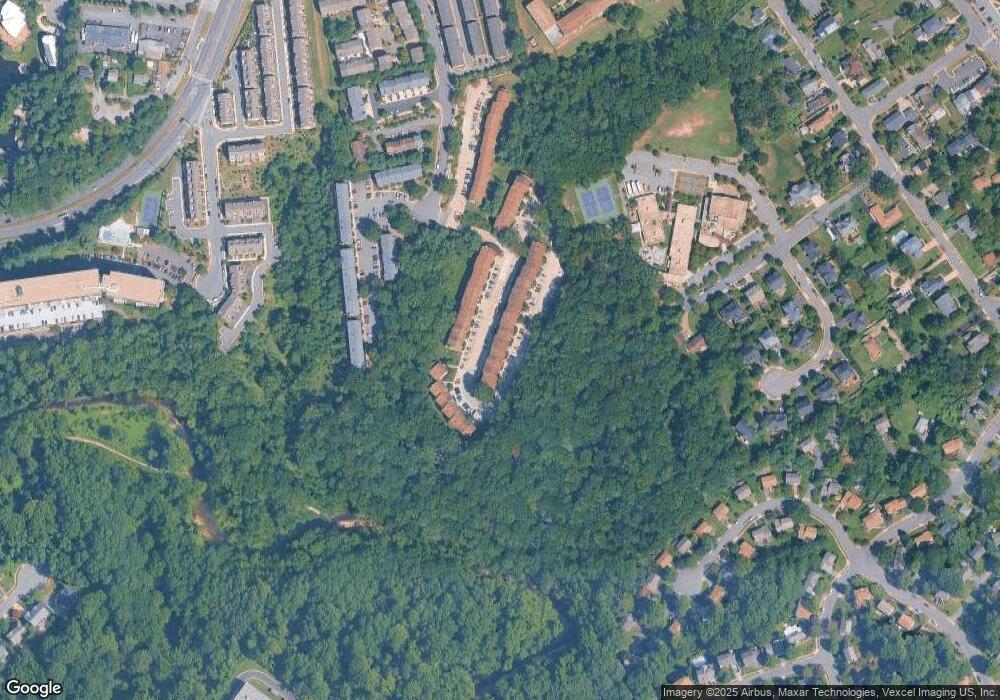 3861A Steppes Ct unit A, Falls Church, VA 22041 - photo 1