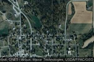 501 Church St, Deep River, IA 52222
