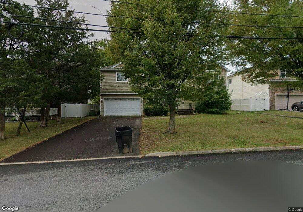 172 Victoria Ave, Paramus, NJ 07652 - photo 1