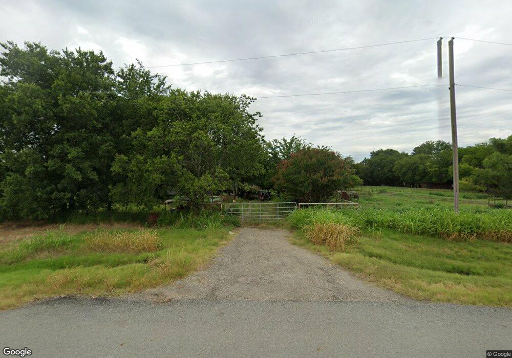 8394 NW State Highway 11, Whitewright, TX 75491 - photo 1