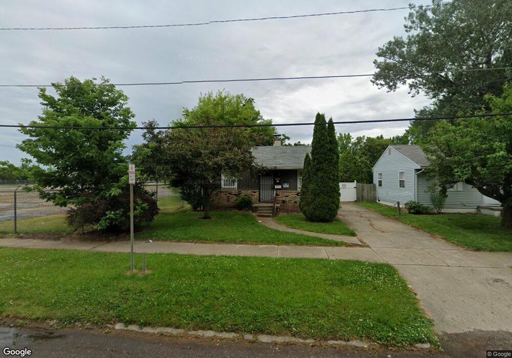 2823 Montana Ave, Flint, MI 48506 - photo 1