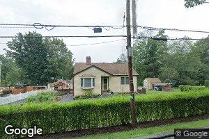 41 Crest Dr, Yorktown Heights, NY 10598