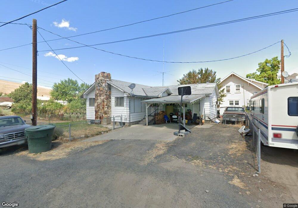 335 August St, Heppner, OR 97836 - photo 1