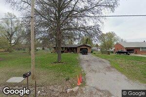 609 E Chain of Rocks Rd, Granite City, IL 62040