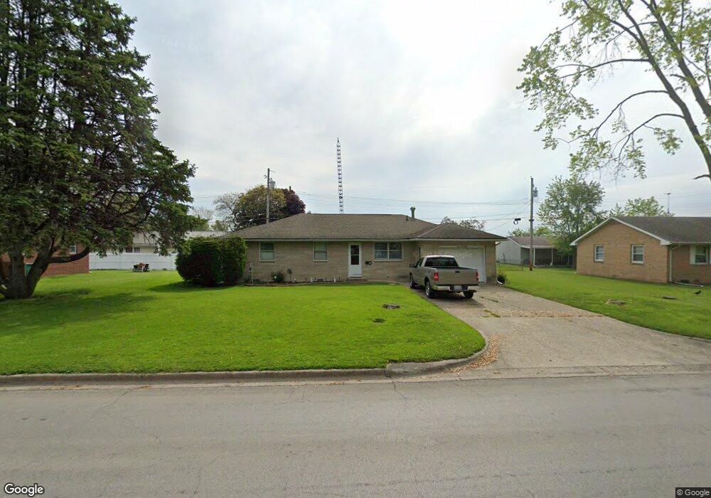 708 S 6th St, Mattoon, IL 61938 - photo 1