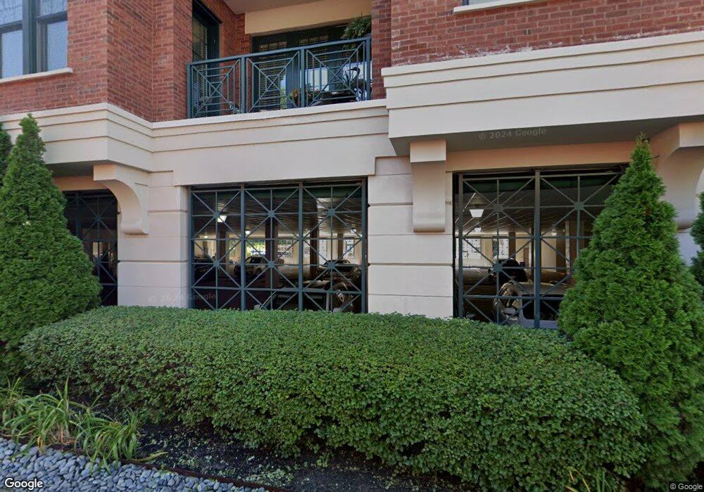 500 S Parkview Ave unit 204, Columbus, OH 43209 - photo 1