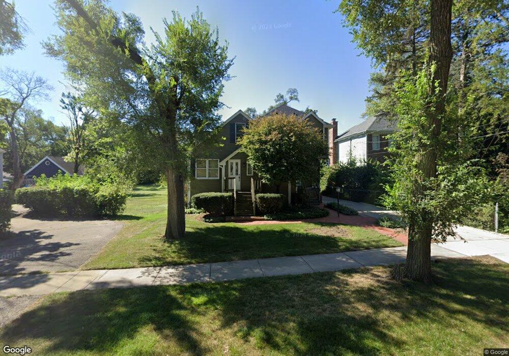 814 Dawes Ave, Wheaton, IL 60189 - photo 1