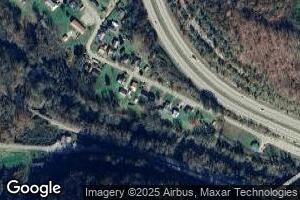 401 Hill Valley Dr, Julian, WV 25529
