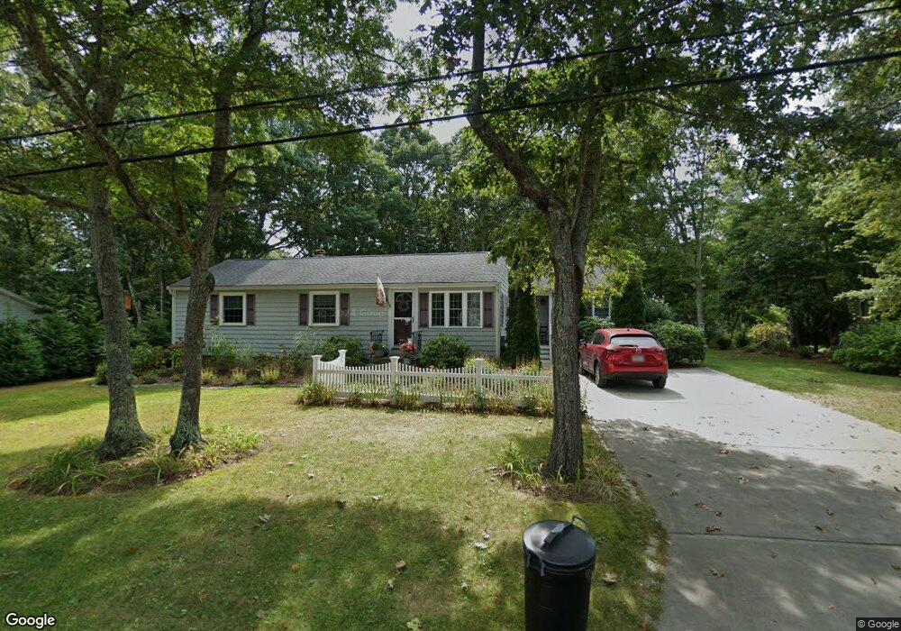 9 Fisher Rd, East Falmouth, MA 02536 - photo 1