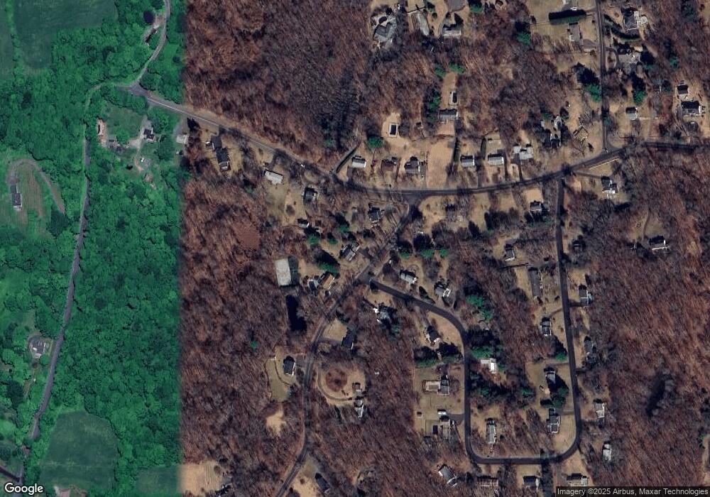 135 Tyler Crossing, Middlebury, CT 06762 - photo 1