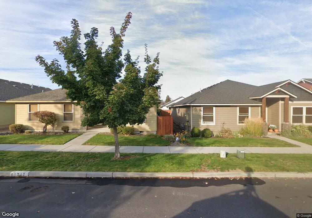 61723 Yarrow Ln, Bend, OR 97702 - photo 1