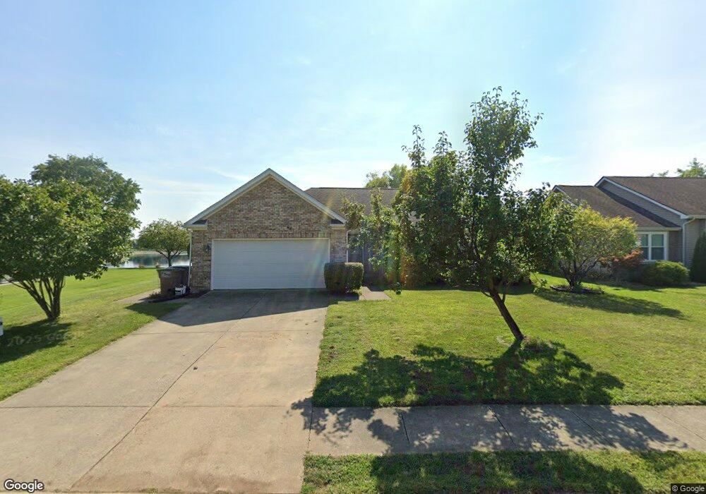 1915 Westminster Ct, Columbus, IN 47201 - photo 1