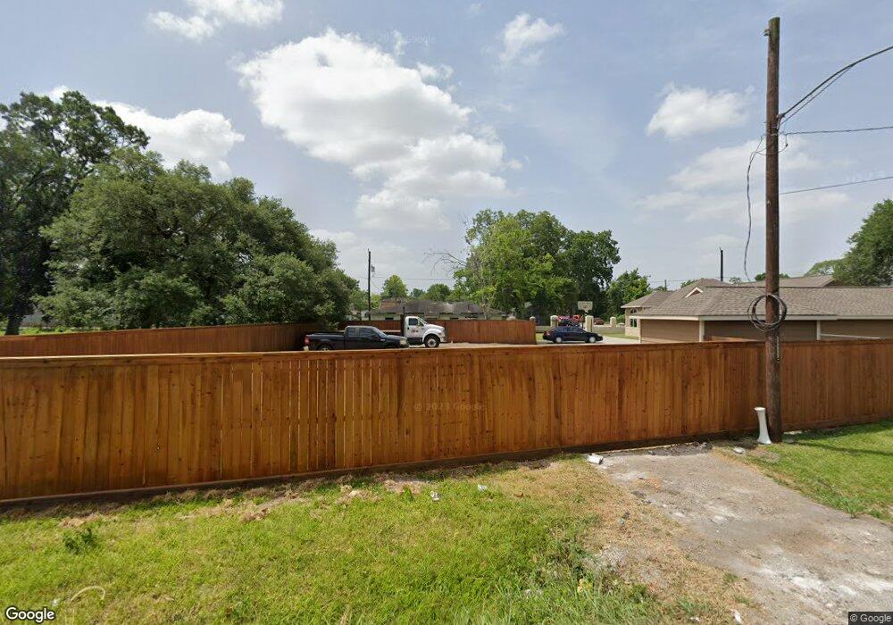 767 Green Meadow Ln, Houston, TX 77091 - photo 1
