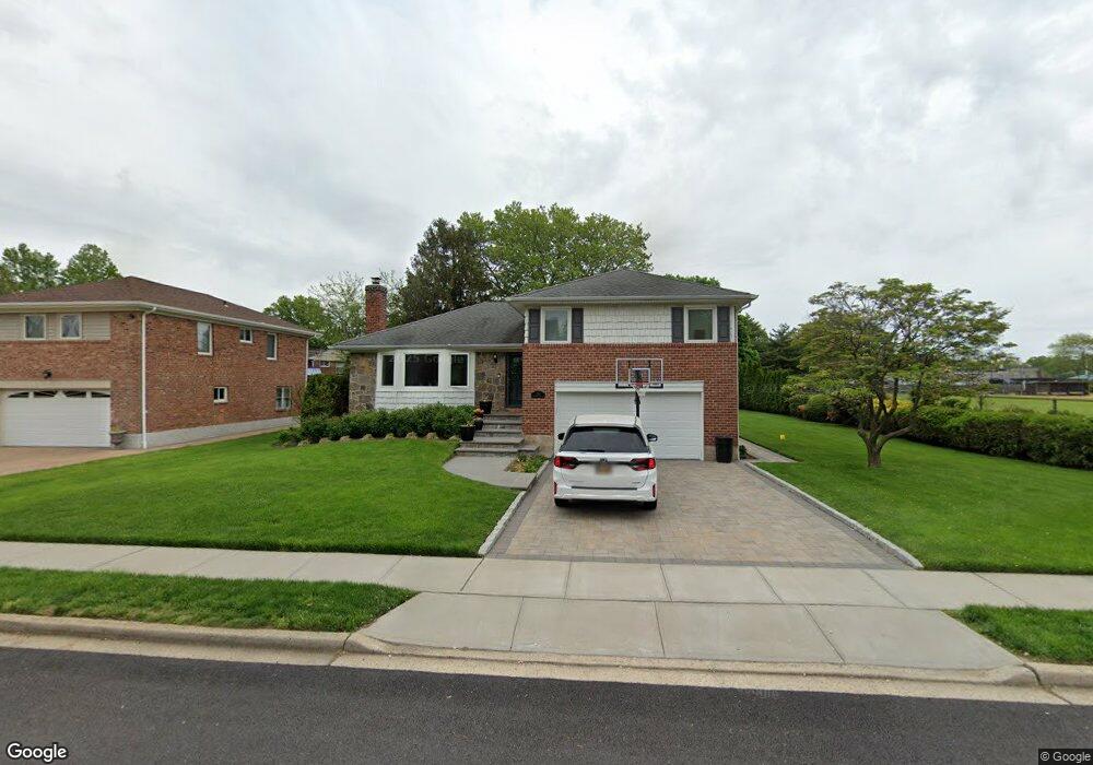 286 Brompton Rd S, Garden City, NY 11530 - photo 1