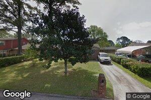 1639 Eleanor St, Savannah, GA 31415