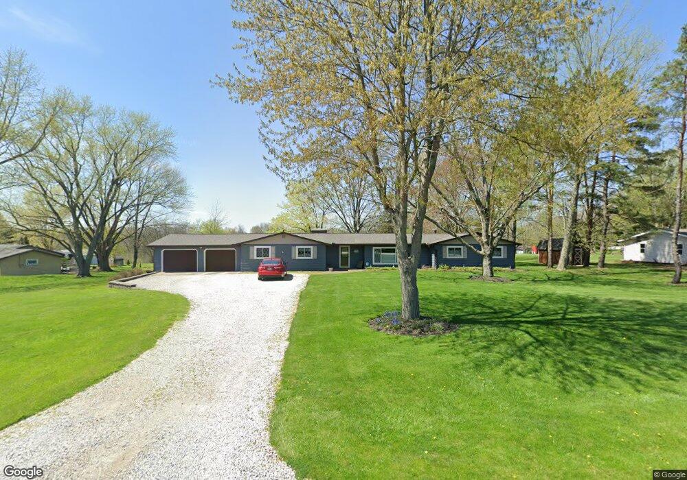 353 Cambridge Dr, Aurora, OH 44202 - photo 1