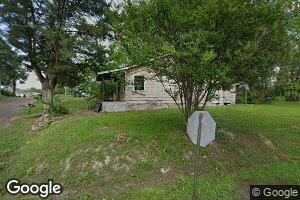 11 Alma Davis Dr, Macon, MS 39341